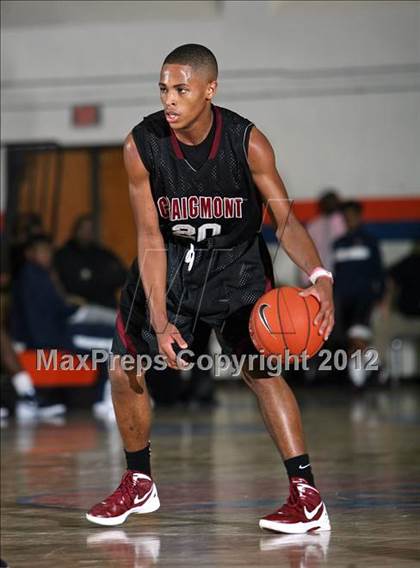 Thumbnail 1 in Craigmont vs. Ridgeway photogallery.
