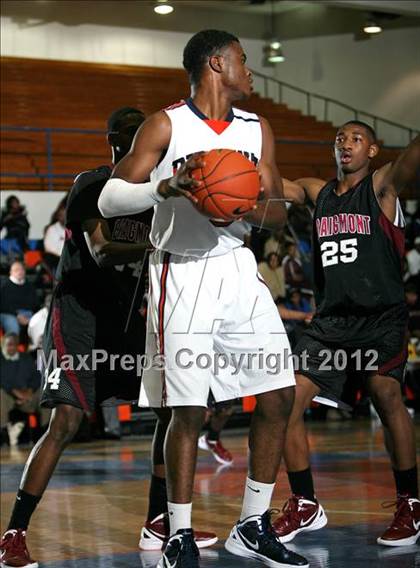 Thumbnail 3 in Craigmont vs. Ridgeway photogallery.