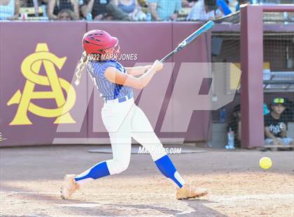 Thumbnail 3 in Round Valley vs. Kingman Academy (AIA 2A Final) photogallery.