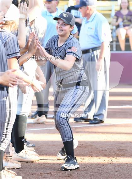 Thumbnail 1 in Round Valley vs. Kingman Academy (AIA 2A Final) photogallery.