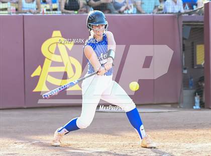 Thumbnail 3 in Round Valley vs. Kingman Academy (AIA 2A Final) photogallery.
