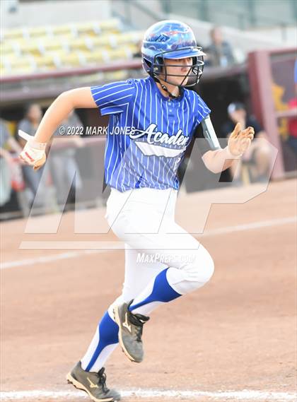 Thumbnail 3 in Round Valley vs. Kingman Academy (AIA 2A Final) photogallery.