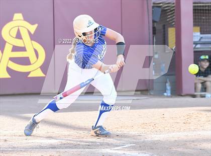 Thumbnail 1 in Round Valley vs. Kingman Academy (AIA 2A Final) photogallery.
