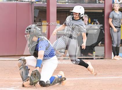Thumbnail 3 in Round Valley vs. Kingman Academy (AIA 2A Final) photogallery.