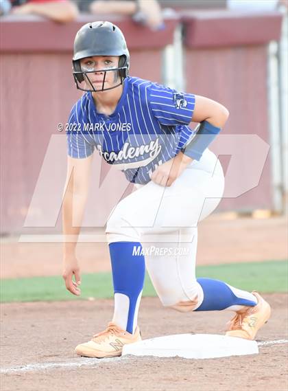Thumbnail 2 in Round Valley vs. Kingman Academy (AIA 2A Final) photogallery.