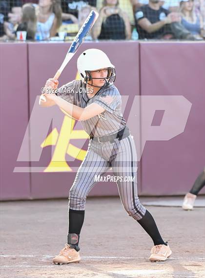 Thumbnail 2 in Round Valley vs. Kingman Academy (AIA 2A Final) photogallery.