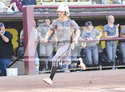 Thumbnail 1 in Round Valley vs. Kingman Academy (AIA 2A Final) photogallery.