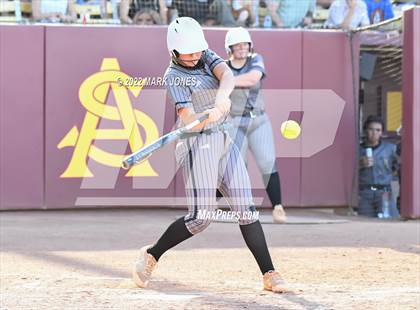 Thumbnail 3 in Round Valley vs. Kingman Academy (AIA 2A Final) photogallery.