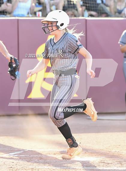 Thumbnail 2 in Round Valley vs. Kingman Academy (AIA 2A Final) photogallery.