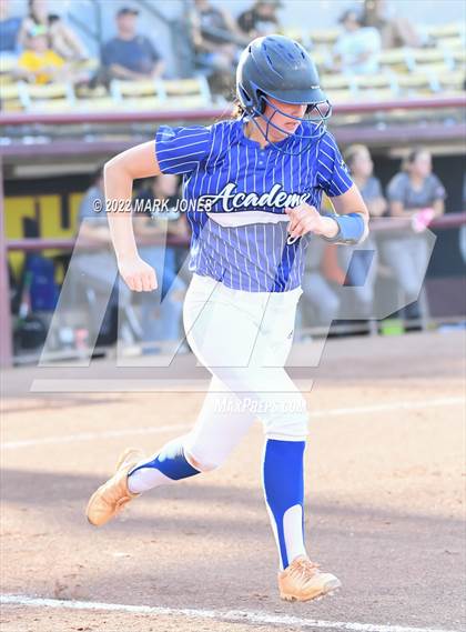 Thumbnail 3 in Round Valley vs. Kingman Academy (AIA 2A Final) photogallery.