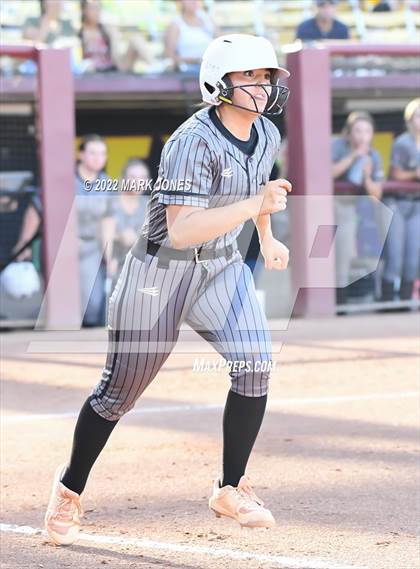 Thumbnail 3 in Round Valley vs. Kingman Academy (AIA 2A Final) photogallery.