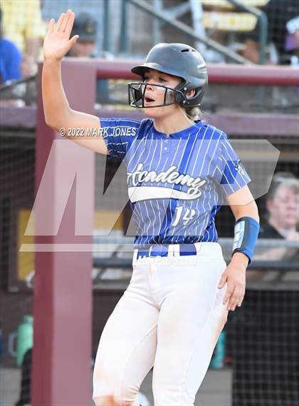Thumbnail 1 in Round Valley vs. Kingman Academy (AIA 2A Final) photogallery.