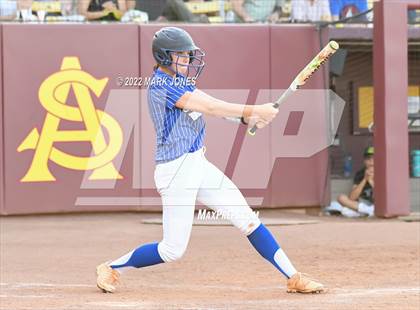 Thumbnail 3 in Round Valley vs. Kingman Academy (AIA 2A Final) photogallery.