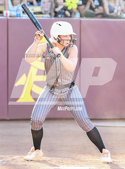 Thumbnail 1 in Round Valley vs. Kingman Academy (AIA 2A Final) photogallery.