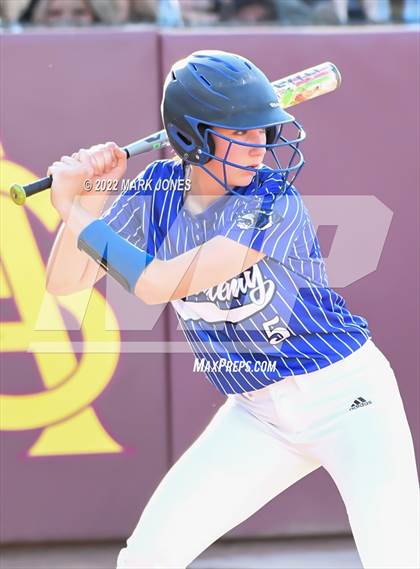 Thumbnail 1 in Round Valley vs. Kingman Academy (AIA 2A Final) photogallery.
