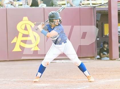 Thumbnail 1 in Round Valley vs. Kingman Academy (AIA 2A Final) photogallery.