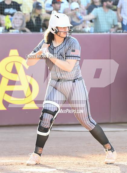 Thumbnail 2 in Round Valley vs. Kingman Academy (AIA 2A Final) photogallery.