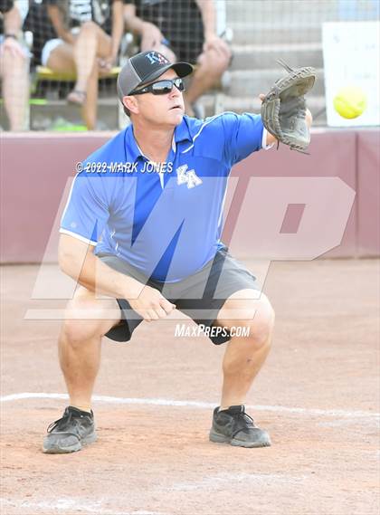 Thumbnail 1 in Round Valley vs. Kingman Academy (AIA 2A Final) photogallery.