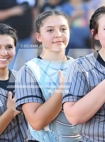 Thumbnail 3 in Round Valley vs. Kingman Academy (AIA 2A Final) photogallery.