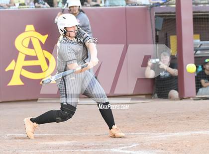 Thumbnail 2 in Round Valley vs. Kingman Academy (AIA 2A Final) photogallery.