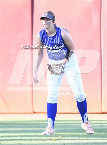 Thumbnail 2 in Round Valley vs. Kingman Academy (AIA 2A Final) photogallery.