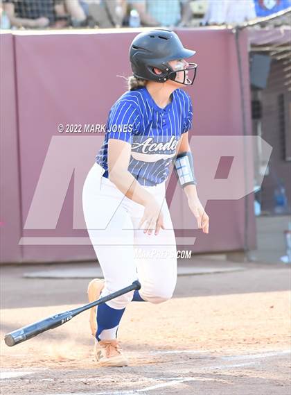 Thumbnail 3 in Round Valley vs. Kingman Academy (AIA 2A Final) photogallery.