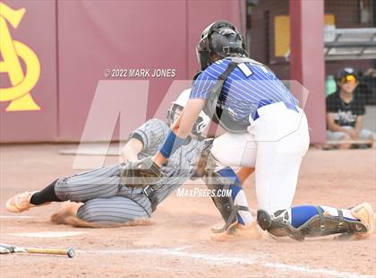 Thumbnail 1 in Round Valley vs. Kingman Academy (AIA 2A Final) photogallery.