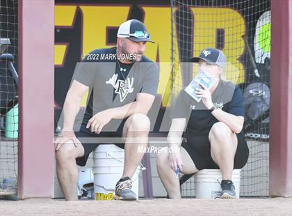 Thumbnail 1 in Round Valley vs. Kingman Academy (AIA 2A Final) photogallery.