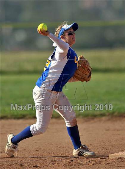 Thumbnail 1 in Charter Oak @ Diamond Ranch photogallery.