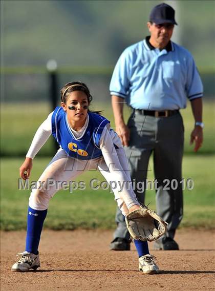 Thumbnail 2 in Charter Oak @ Diamond Ranch photogallery.
