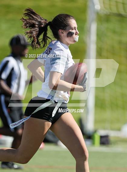 Thumbnail 2 in Pomona @ Regis Jesuit photogallery.