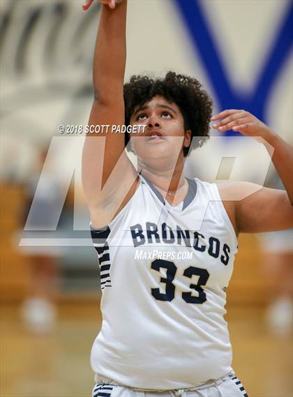 Thumbnail 3 in Great Oak at Vista Murrieta photogallery.