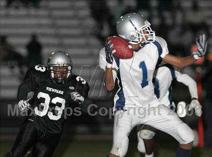 Thumbnail 1 in Douglass vs. View Park Prep photogallery.