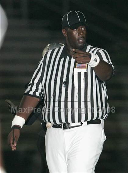 Thumbnail 1 in Douglass vs. View Park Prep photogallery.