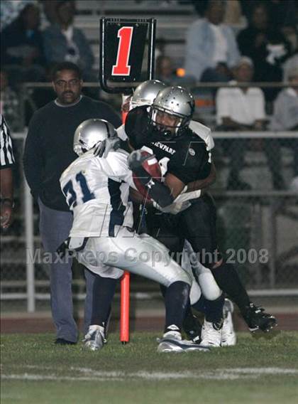 Thumbnail 1 in Douglass vs. View Park Prep photogallery.