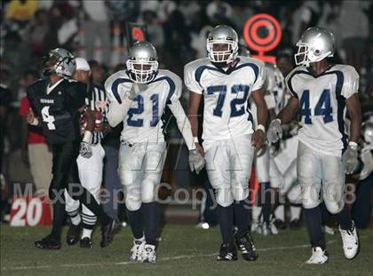 Thumbnail 1 in Douglass vs. View Park Prep photogallery.