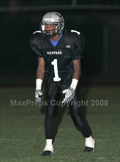 Thumbnail 3 in Douglass vs. View Park Prep photogallery.