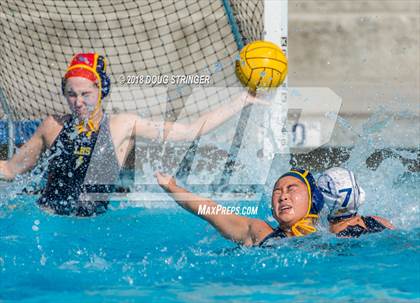 Thumbnail 3 in Soquel vs. Leland (CIF-CCS Open Division Girls Waterpolo Championship) photogallery.