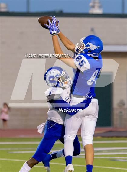 Thumbnail 1 in Del Rio @ Jay photogallery.