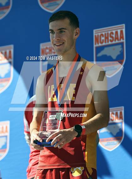 Thumbnail 1 in NCHSAA 1A Championship photogallery.