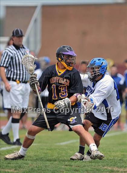 Thumbnail 3 in Sayville vs. Hauppauge photogallery.