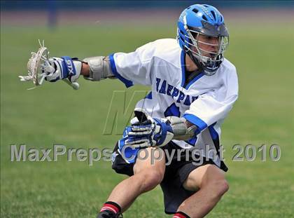Thumbnail 2 in Sayville vs. Hauppauge photogallery.