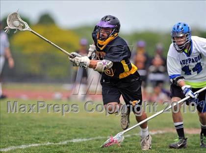 Thumbnail 3 in Sayville vs. Hauppauge photogallery.