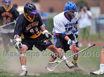 Thumbnail 3 in Sayville vs. Hauppauge photogallery.