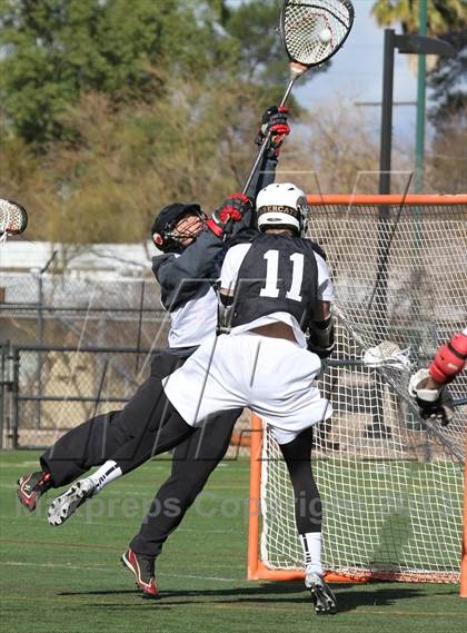 Thumbnail 1 in Glendale vs. Tanque Verde (Salpointe Catholic Preseason Tournament) photogallery.