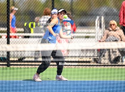 Thumbnail 2 in Carroll vs Hamilton Southeastern (Delta Invitational) photogallery.