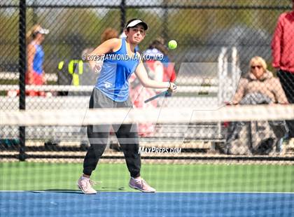 Thumbnail 3 in Carroll vs Hamilton Southeastern (Delta Invitational) photogallery.