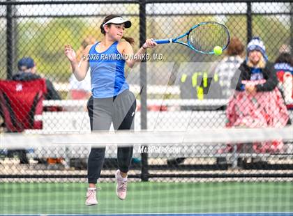 Thumbnail 3 in Carroll vs Hamilton Southeastern (Delta Invitational) photogallery.