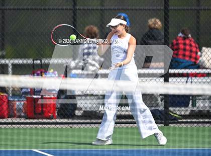 Thumbnail 2 in Carroll vs Hamilton Southeastern (Delta Invitational) photogallery.