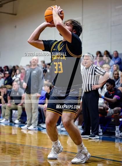 Thumbnail 1 in Chilton County vs Isabella (Chilton County Tournament Round 1) photogallery.